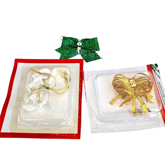 Vintage Holiday Instant Collection Card Ephemera and Decor Bundle - Picture 10 of 14